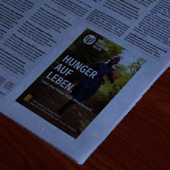 Zeitungsanzeige der Welthungerhilfe mit dem Slogan ‚Hunger auf Leben‘ – Kampagne für das Menschenrecht auf Ernährung und gegen weltweiten Hunger.