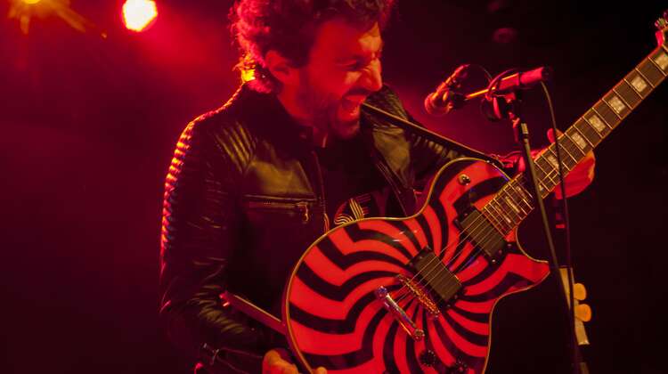 2019-rock-gegen-hunger-band-from-dus-till-dawn.jpg Gitarrist der Band From dus till dawn.