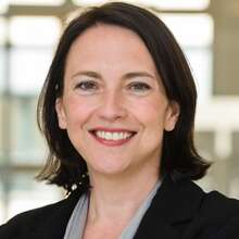 Dr. Cornelia Schu