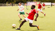 2018-zerohunger-footballcup-fussball-spielen-fabian-jauss-welthungerhilfe.jpg Auf dem Platz Alles geben: Engagierte Teilnehmer und Teilnehmerinnen beim #ZeroHunger-FootballCup der Welthungerhilfe.